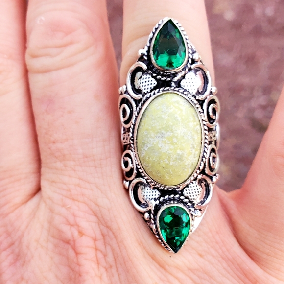 New Lemon Chrysoprase & Peridot 925 Silver Statement Ring. - Picture 7 of 13